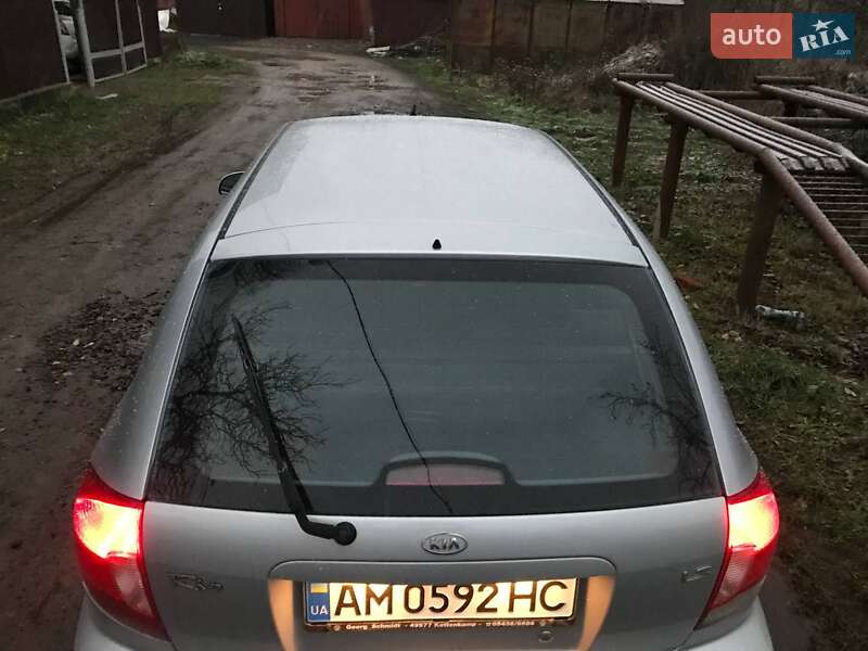 Універсал Kia Rio 2005 в Виноградові