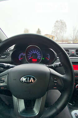 Седан Kia Rio 2013 в 