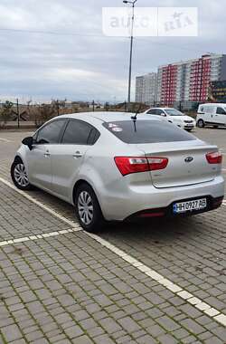 Седан Kia Rio 2012 в Одессе