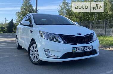 Седан Kia Rio 2012 в Днепре