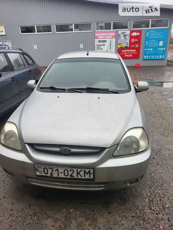 Универсал Kia Rio 2004 в Украинке