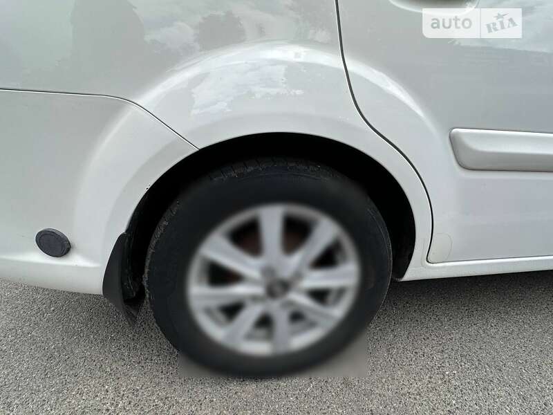 Седан Kia Rio 2010 в Києві