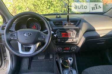 Хэтчбек Kia Rio 2013 в Днепре