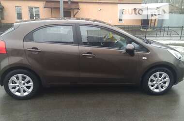 Хэтчбек Kia Rio 2013 в Виннице