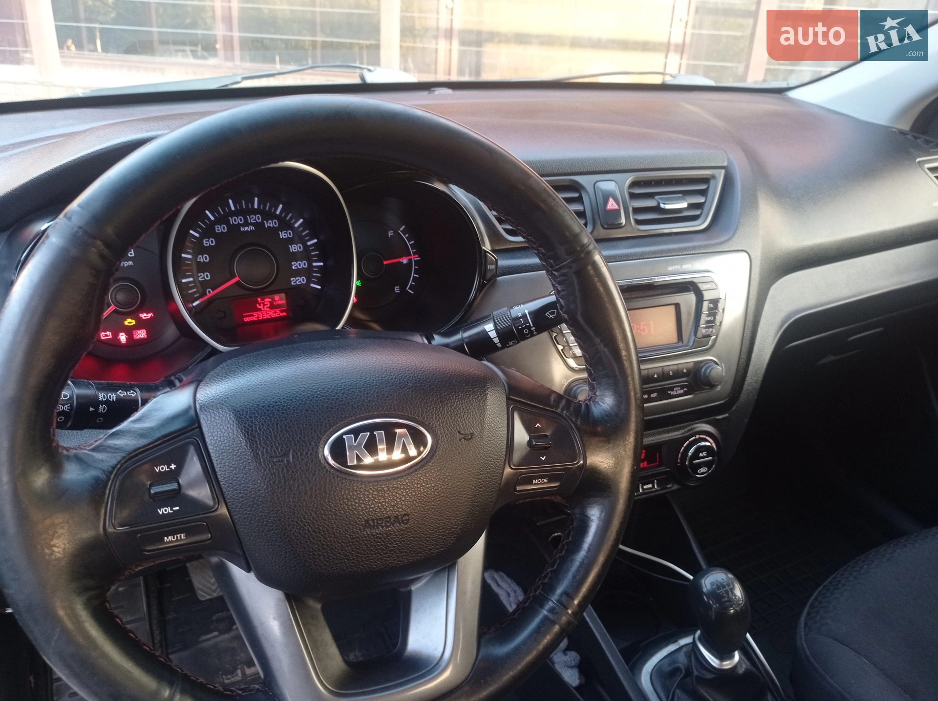 2013 Kia Rio - мініатюра 9