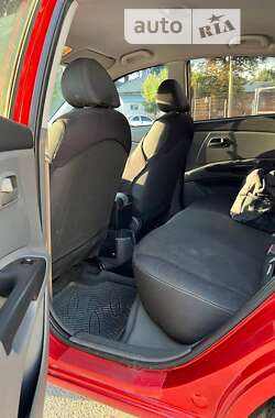 Седан Kia Rio 2010 в Полтаве