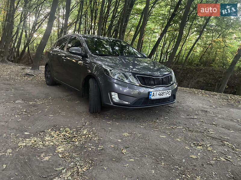 Седан Kia Rio 2013 в Василькові