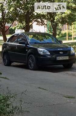 Седан Kia Rio 2006 в Конотопі