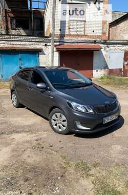 Седан Kia Rio 2011 в Чернігові