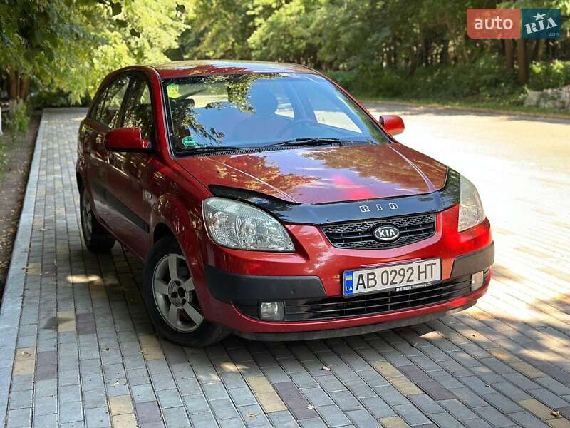 Хэтчбек Kia Rio 2005 в Бершади
