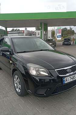 Седан Kia Rio 2010 в Белой Церкви