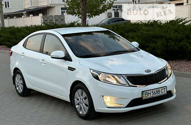 Седан Kia Rio 2012 в Одесі