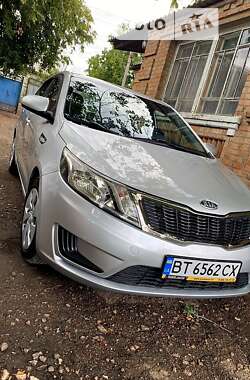 Седан Kia Rio 2012 в Кропивницькому