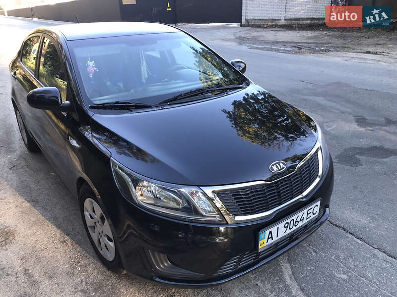 Седан Kia Rio 2012 в Броварах