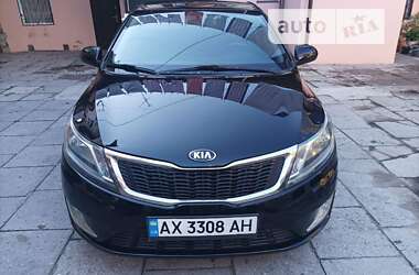 Седан Kia Rio 2013 в Одессе