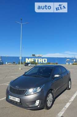 Седан Kia Rio 2012 в Днепре