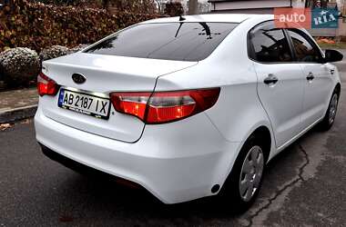 Седан Kia Rio 2012 в Виннице