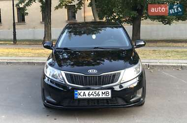 Седан Kia Rio 2011 в Николаеве