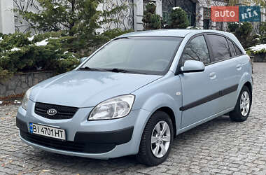 Хетчбек Kia Rio 2008 в Полтаві