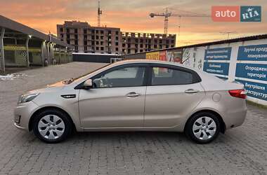 Седан Kia Rio 2012 в Киеве