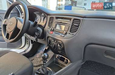 Седан Kia Rio 2011 в Вінниці