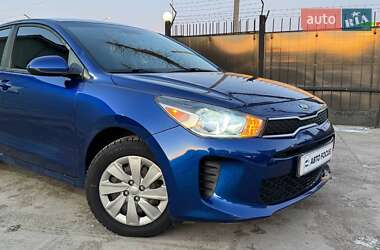 Седан Kia Rio 2018 в Києві