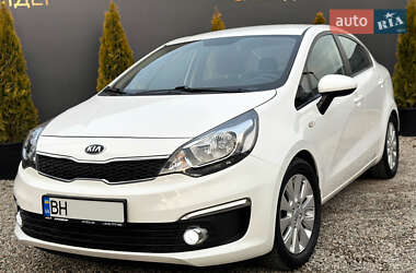 Седан Kia Rio 2016 в Одесі