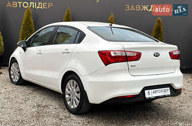 Седан Kia Rio 2016 в Одесі