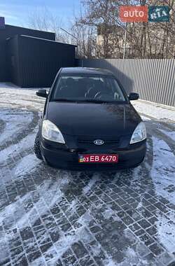 Хетчбек Kia Rio 2007 в Рівному