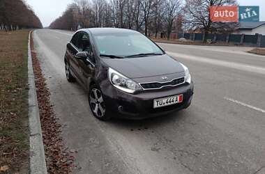 Хетчбек Kia Rio 2012 в Сумах