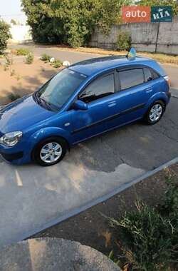 Хетчбек Kia Rio 2007 в Дніпрі