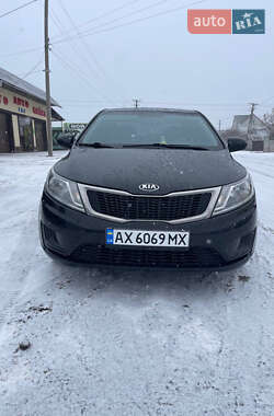 Седан Kia Rio 2014 в Новій Водолагі