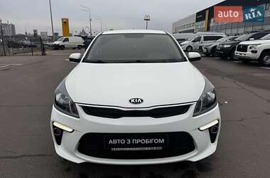 Седан Kia Rio 2018 в Києві