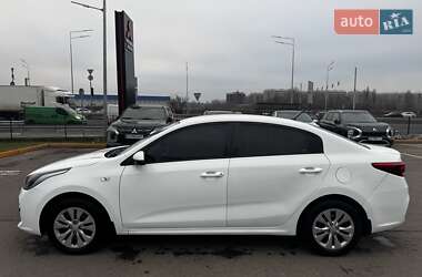 Седан Kia Rio 2018 в Києві