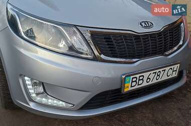 Седан Kia Rio 2012 в Конотопі