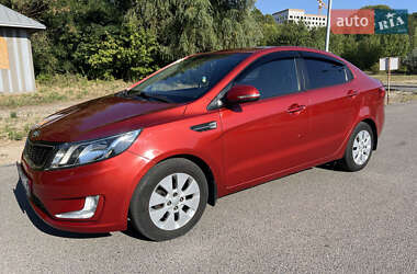 Седан Kia Rio 2012 в Дніпрі