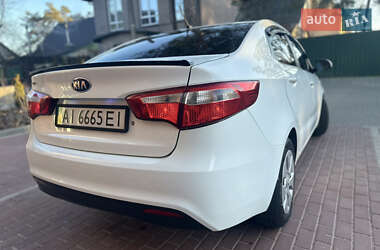 Седан Kia Rio 2013 в Ирпене