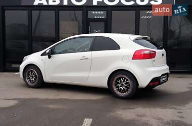 Хэтчбек Kia Rio 2013 в Киеве