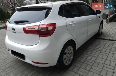 Хетчбек Kia Rio 2012 в Дніпрі