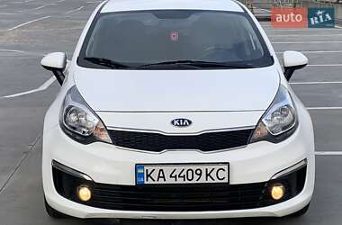 Седан Kia Rio 2016 в Киеве