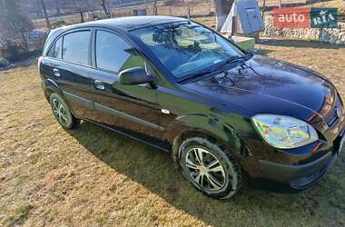 Хетчбек Kia Rio 2009 в Тернополі