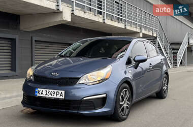 Седан Kia Rio 2015 в Киеве