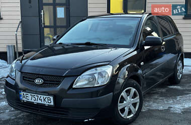 Хетчбек Kia Rio 2006 в Києві