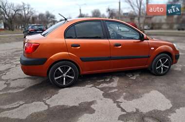 Седан Kia Rio 2007 в Запорожье