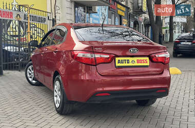 Седан Kia Rio 2012 в 