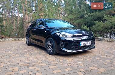 Хэтчбек Kia Rio 2017 в Киеве