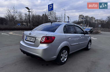 Седан Kia Rio 2011 в Днепре