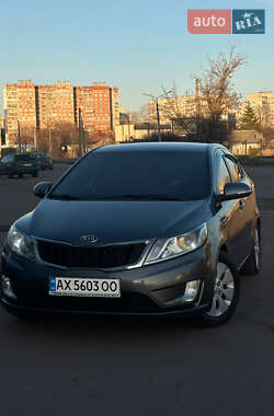 Седан Kia Rio 2012 в Харкові