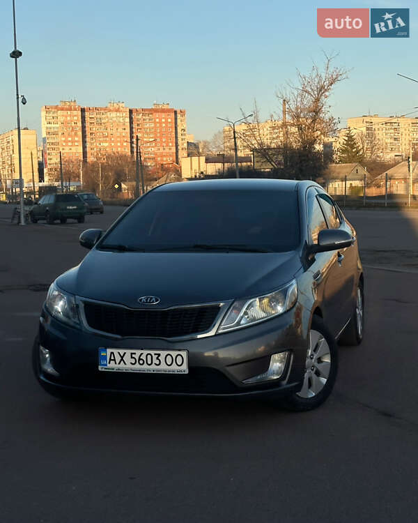 Kia Rio 2012