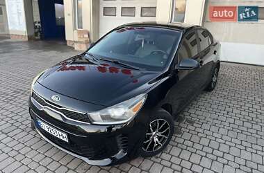 Седан Kia Rio 2017 в Миколаєві